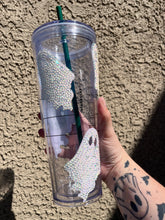 Load image into Gallery viewer, Ghostly
